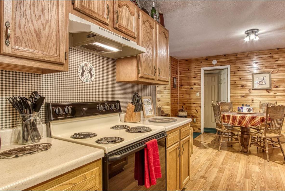 Sunset Ridge Cabin Pigeon Forge Exteriör bild